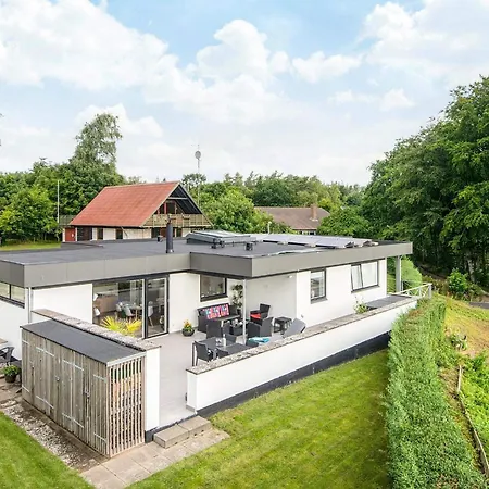5 Star In Børkop